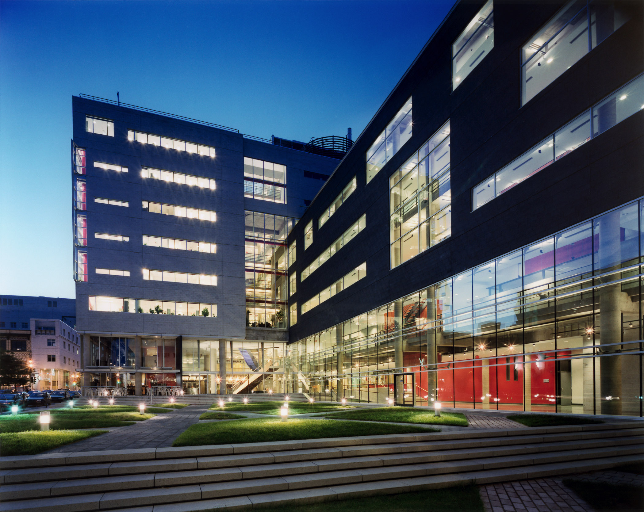 Pavillon J.-A.-DeSève, Photo UQAM © Michel Brunelle